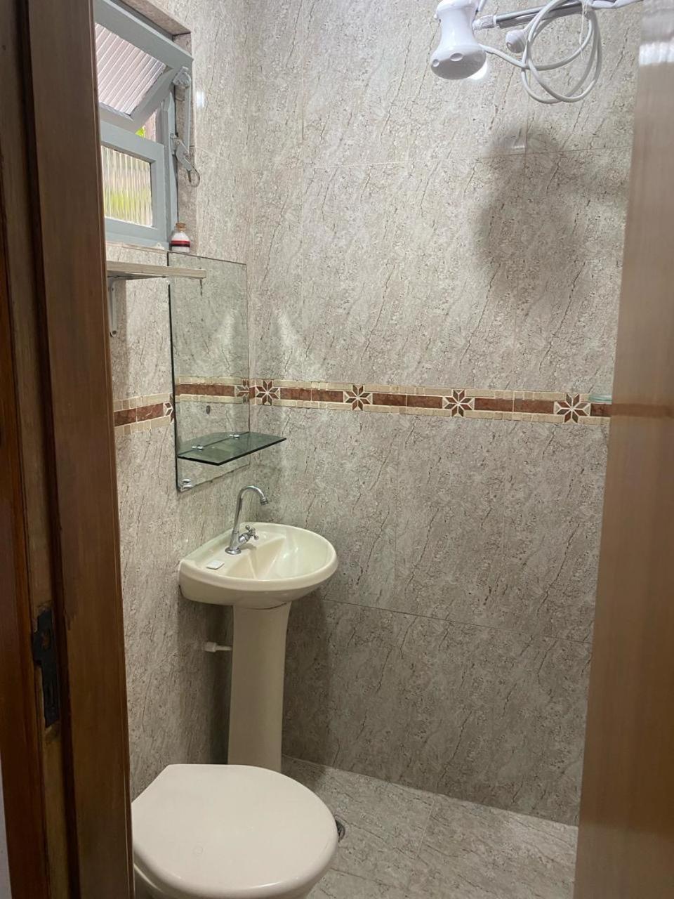 הוילה Mongaguá Casa Do Lado Da Praia, 100 Metros Da Praia. מראה חיצוני תמונה